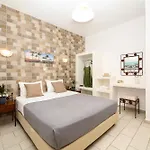 דירה Infinity Naxos City