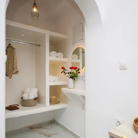 Infinity Apartamento Naxos City