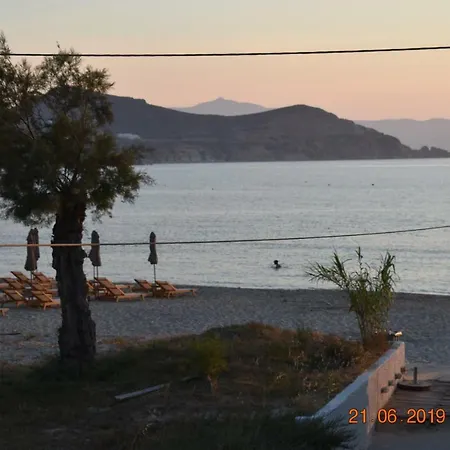 Infinity Apartment Naxos City