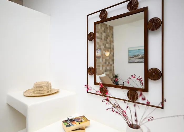 Infinity アパート Naxos City