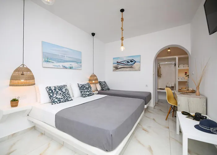 Infinity アパート Naxos City