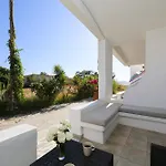 公寓 Infinity Naxos City